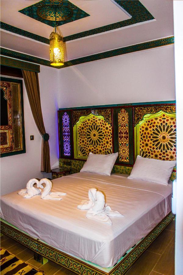 Riad Azemmat Chefchaouen Exterior photo