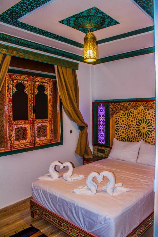 Riad Azemmat Chefchaouen Exterior photo